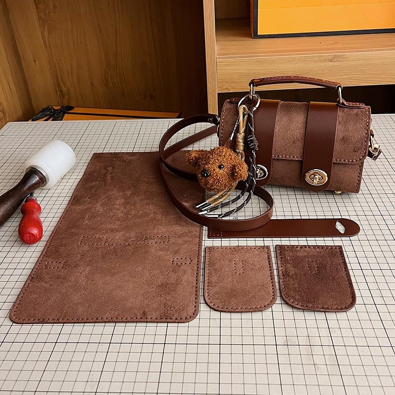 Women Handheld Bags - DIY gebreide tas Gemaakt door beginners,