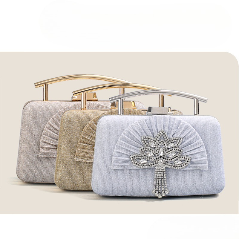 Temperament Metal Dinner Bag B - Women Handheld Bags recensie en prijs